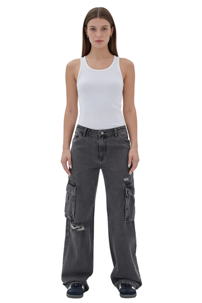 Distressed Wide-Leg Cargo Jeans in Washed Grey