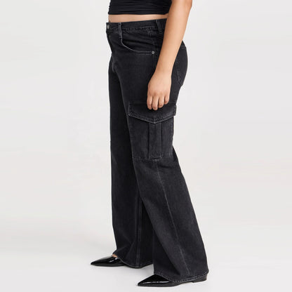 Wide-Leg Cargo Jeans in Washed Black