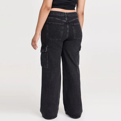 Wide-Leg Cargo Jeans in Washed Black