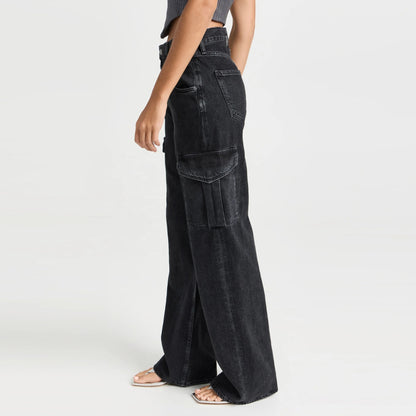 Wide-Leg Cargo Jeans in Washed Black