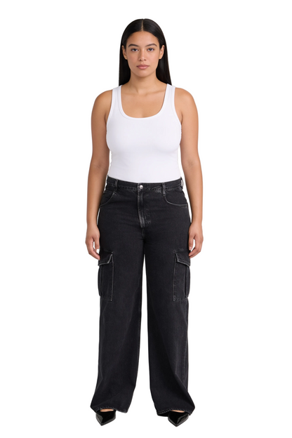 Wide-Leg Cargo Jeans in Washed Black