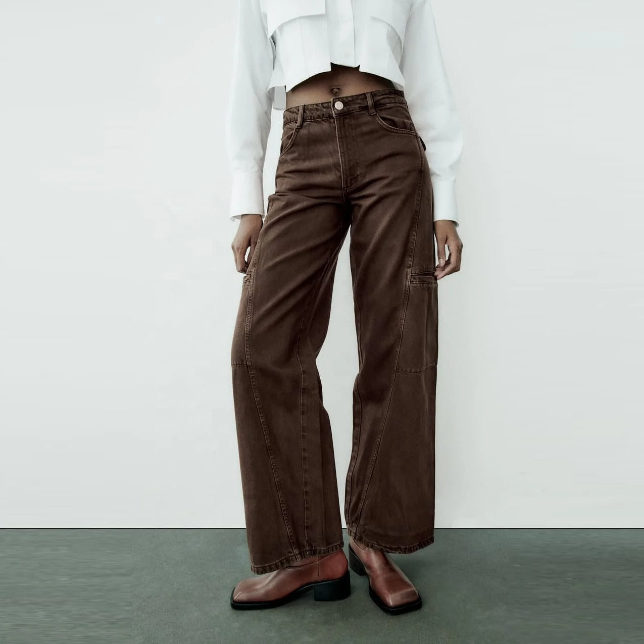 Wide-Leg Cargo Trousers in Dark Brown